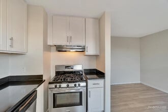 70 Terra Vista Ave in San Francisco, CA - Building Photo - Building Photo