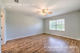 11829 Autumn Creek Dr in Riverview, FL - Building Photo - Building Photo