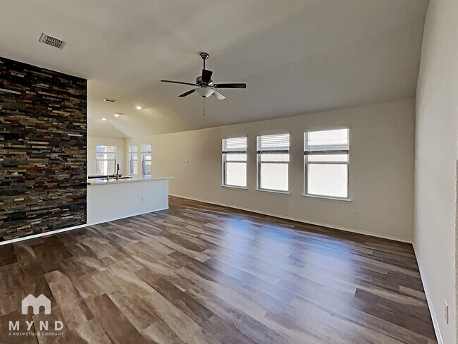 2436 Dolostone Dr in Aubrey, TX - Building Photo - Building Photo