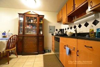 365 Faneuil St, Unit 16 in Boston, MA - Building Photo - Building Photo