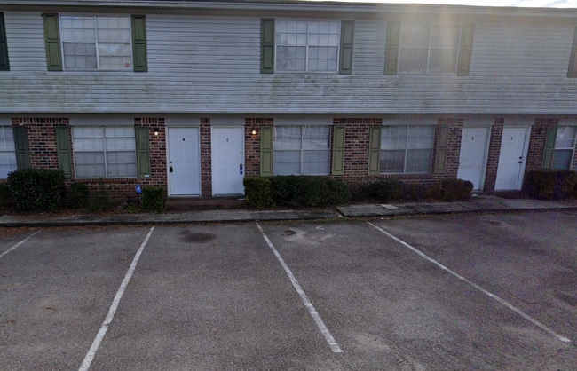 property at 519 Parkdale Dr