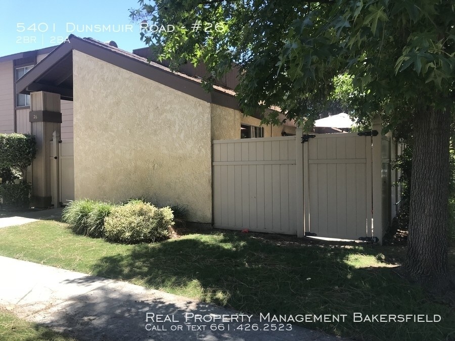 5401 Dunsmuir Rd-Unit -#26 in Bakersfield, CA - Building Photo