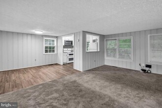 8356 Baltimore National Pike in Ellicott City, MD - Building Photo - Building Photo