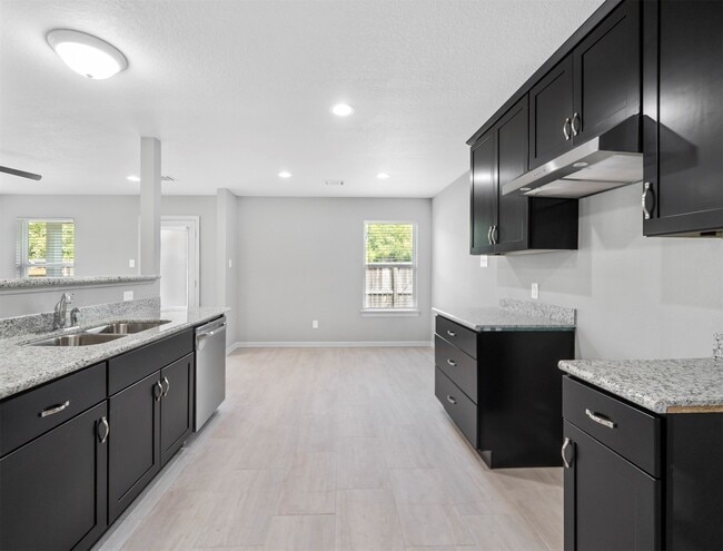 3219 Angelfish Cove in Baytown, TX - Building Photo - Building Photo