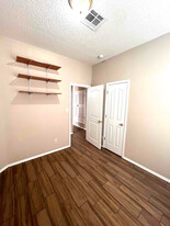 12420 Tierra Madre Rd in El Paso, TX - Building Photo - Building Photo