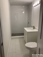 21 Moraine St, Unit M in Boston, MA - Building Photo - Building Photo