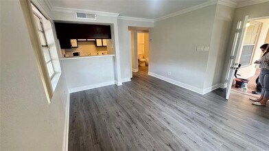 15300 SW 106th Terrace in Miami, FL - Building Photo - Building Photo