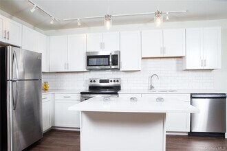 35 Van Nydeck Ave, Unit 202 in Beacon, NY - Building Photo - Building Photo