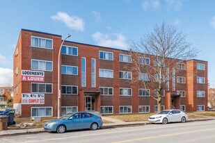 1790 Albert-Murphy Av in Laval, QC - Building Photo