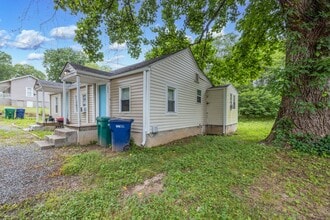 1022 Wood St in Albemarle, NC - Building Photo - Building Photo