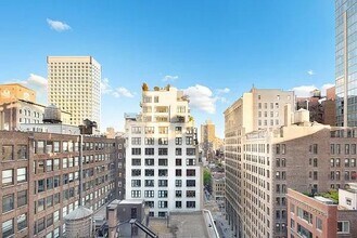 121 Madison Ave in New York, NY - Building Photo - Building Photo