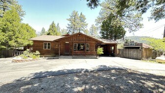 26748 Mcmahan in Idyllwild, CA - Building Photo