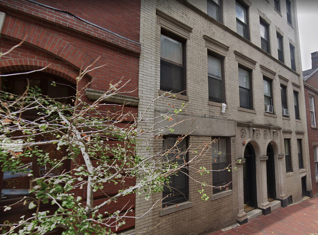 44 Joy St, Unit 8