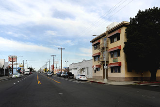 Marina Pointe in San Pedro, CA - Building Photo - Building Photo