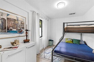 519 NW 52nd St in Miami, FL - Building Photo - Building Photo