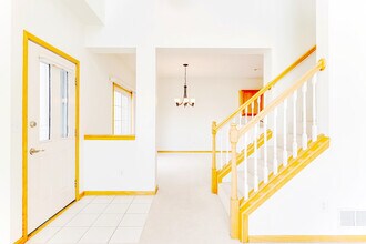 1968 Bluestem Ln in Shoreview, MN - Building Photo - Building Photo