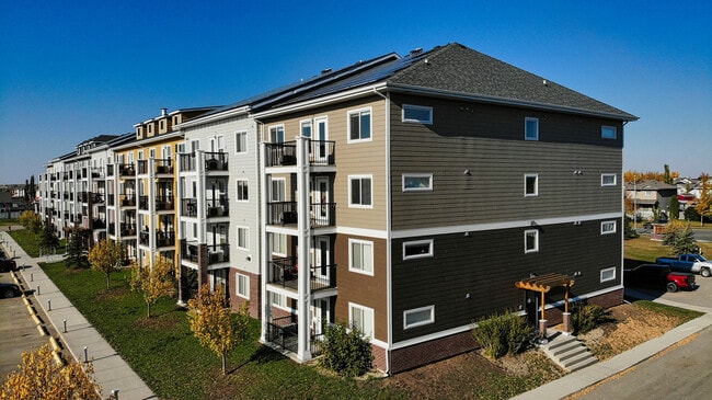 Elk Pointe Estates in Grande Prairie, AB - Building Photo - Building Photo