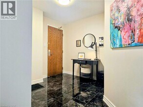 67 Caroline St S in Hamilton, ON - Building Photo - Building Photo