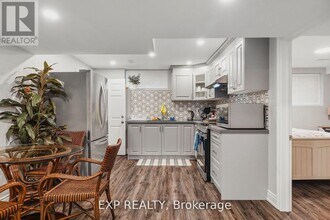 346 Moorlands Crescent in Kitchener, ON - Building Photo - Building Photo