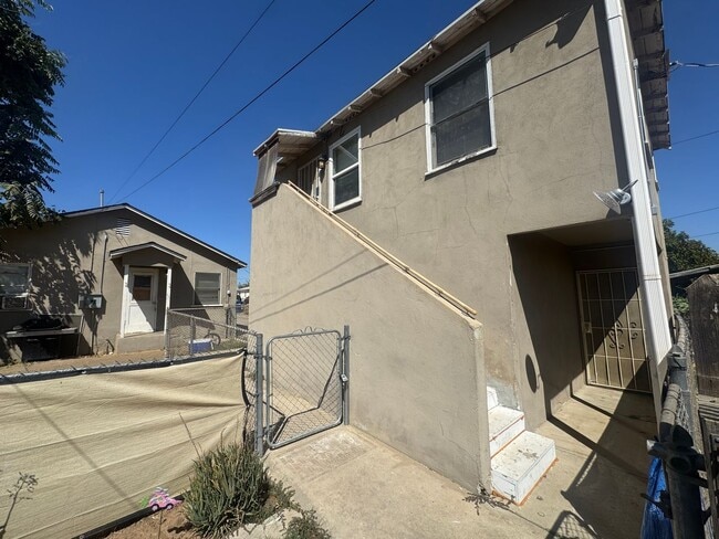 property at 407 Lincoln Ave