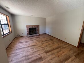 3726 Pinnacle Ct in Lawrence, KS - Building Photo - Building Photo