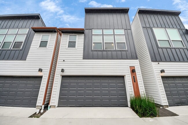 627 Emile St in Houston, TX - Building Photo - Building Photo