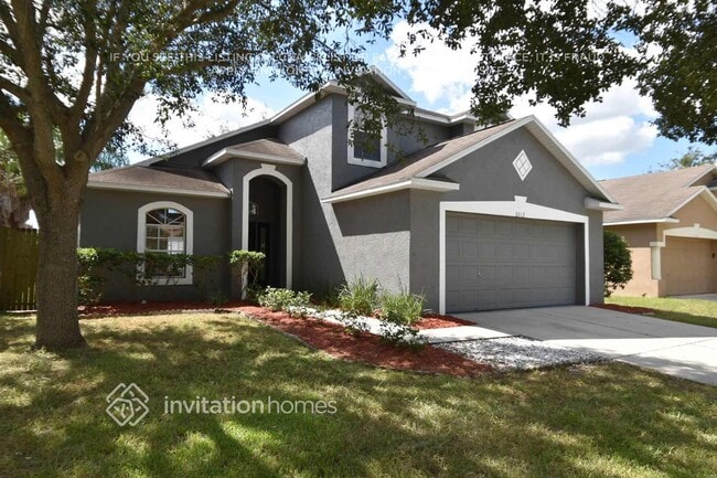 property at 3313 Manor Cove Cir