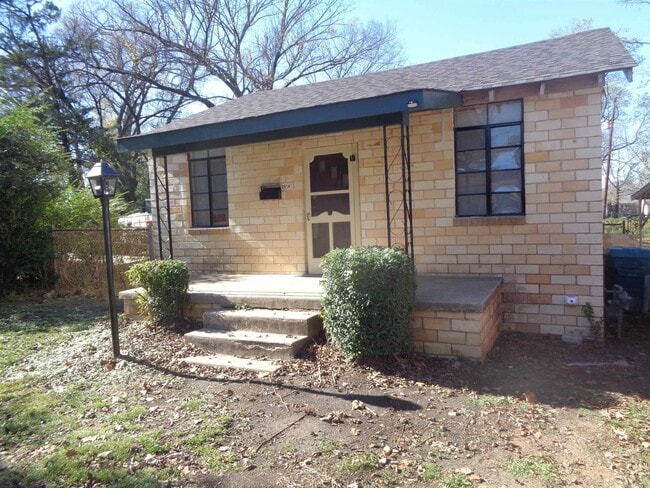 2514 Johnson St in Little Rock, AR - Building Photo - Building Photo
