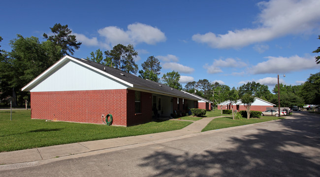 Shepherd Seniors Apartments in Shepherd, TX - Building Photo - Building Photo