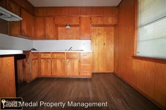 802 Pecan Cir in Killeen, TX - Building Photo - Building Photo