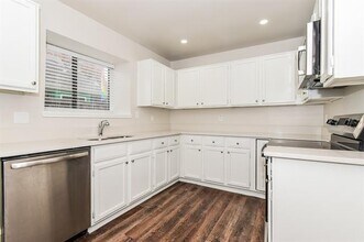 3613 Dorchester Dr in Rowlett, TX - Building Photo - Building Photo