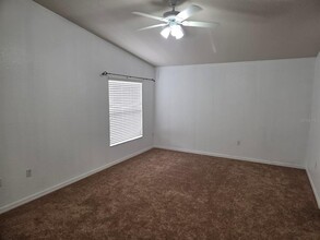 3739 Ricky Ln in St. Cloud, FL - Building Photo - Building Photo
