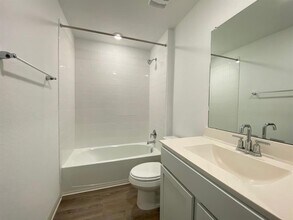 202 Sweetwater Crk Ln in Hutto, TX - Building Photo - Building Photo