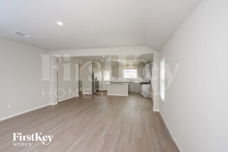 1826 Morse Way in San Antonio, TX - Building Photo - Building Photo