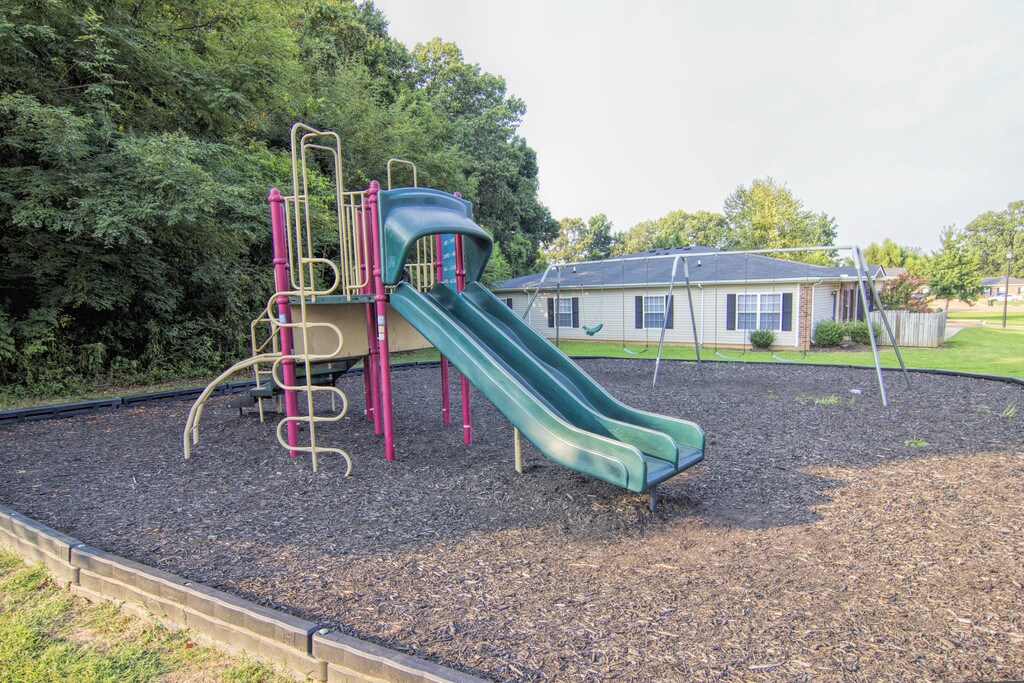 Cottonwood Estates Apartments in Covington, TN