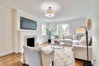 797 Highland Ave in Covington, KY - Foto de edificio - Building Photo