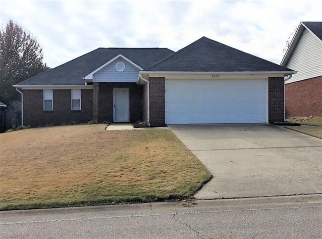 property at 2949 Old Belden Cir