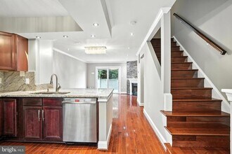 12863 Mill Brook Ct in Woodbridge, VA - Building Photo - Building Photo