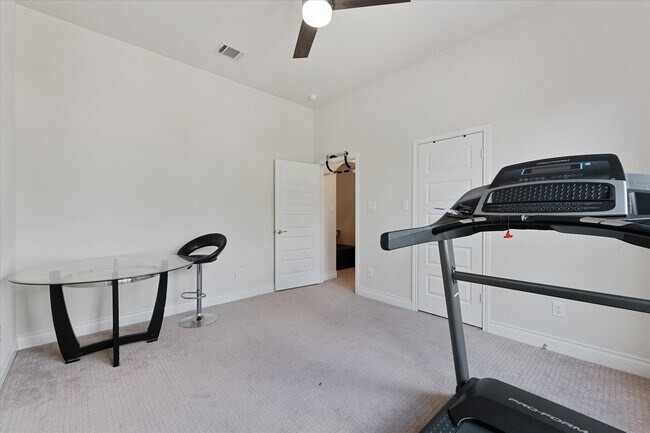 property at 28216 Beckwood Dr