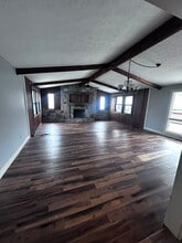 4025 Kenyon Ave in Lorain, OH - Foto de edificio - Building Photo