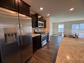 2372 Upland Rd in Pingree Grove, IL - Building Photo - Building Photo