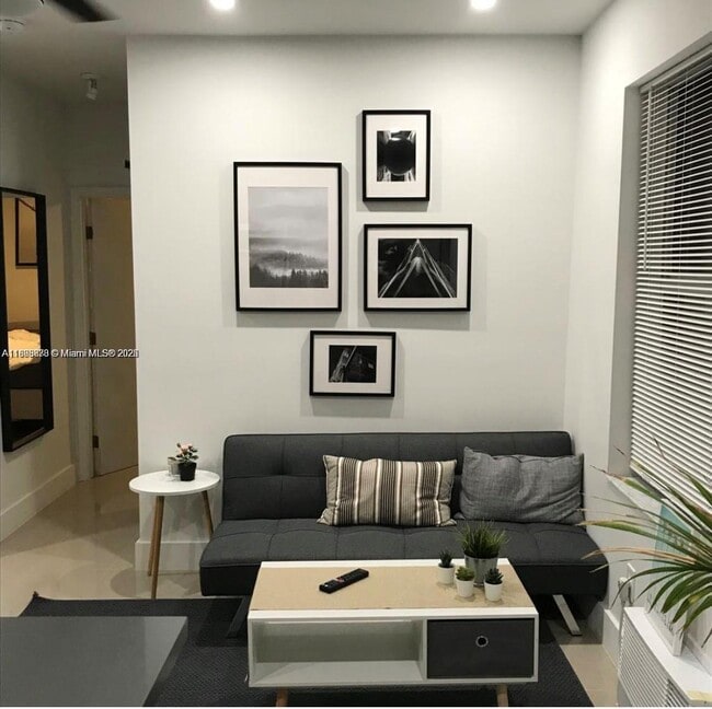 property at 1618 Michigan Ave