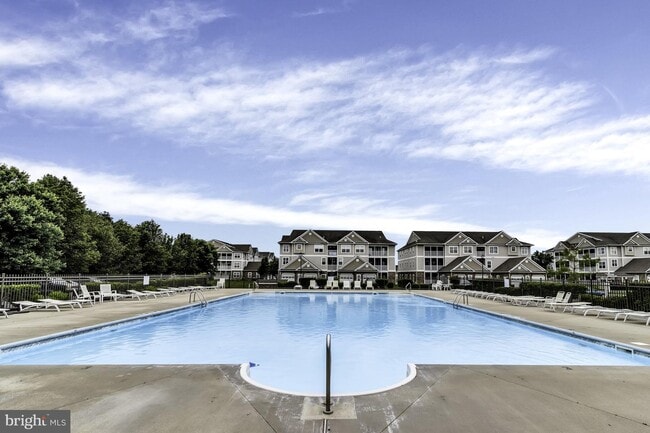 4803I Summer Brook Way, Unit Hearthstone Manor in Milford, DE - Building Photo - Building Photo