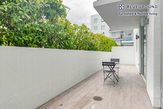 729 NW 2nd St in Miami, FL - Building Photo - Building Photo