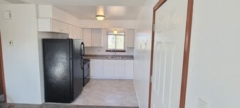 6646 Provincial Dr, Unit 6646 in Fountain, CO - Building Photo