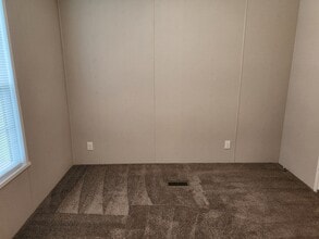 25 E Arizona in Belleville, MI - Building Photo - Building Photo