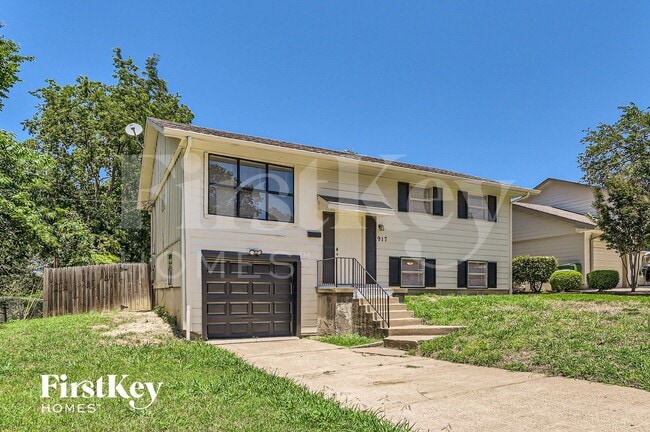 917 Montclair Dr in Garland, TX - Building Photo - Building Photo