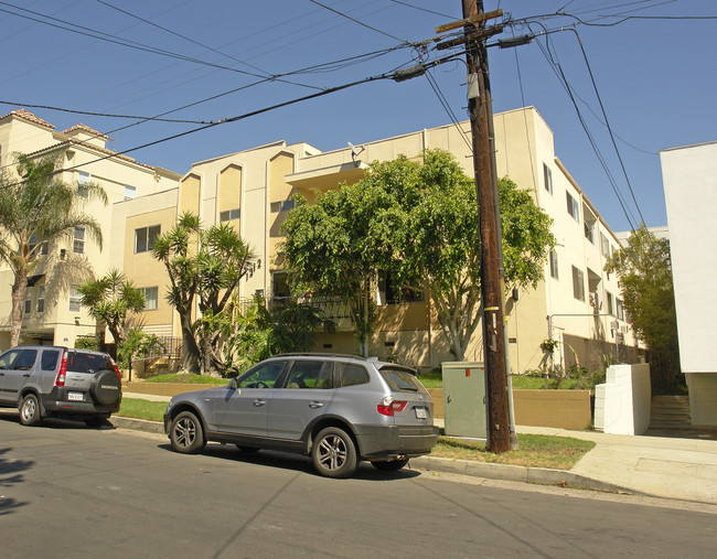 1312 N Curson Ave in Los Angeles, CA - Building Photo - Building Photo