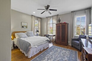 633 College St, Unit 633 B in Macon, GA - Building Photo