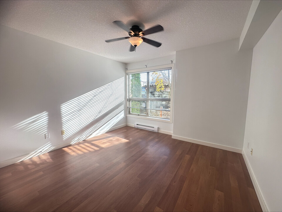 250 Selby St in Nanaimo, BC - Building Photo